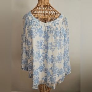 🖤3/$15 LAUREN CONRAD Floral Blouse, Size Small